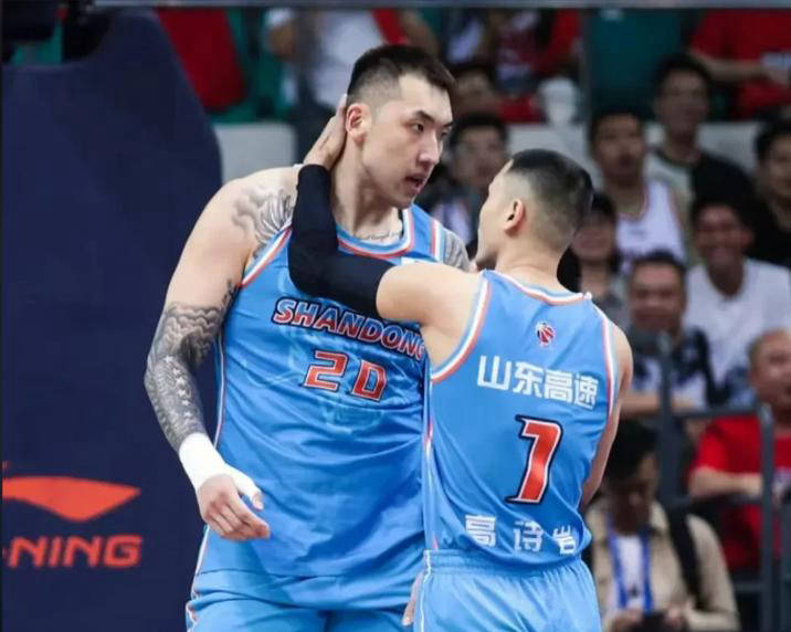 九游娱乐-赛后广州队内部沟通广州队转会期更衣室发声，风云突变山东男篮今夜防线松动直接炸裂