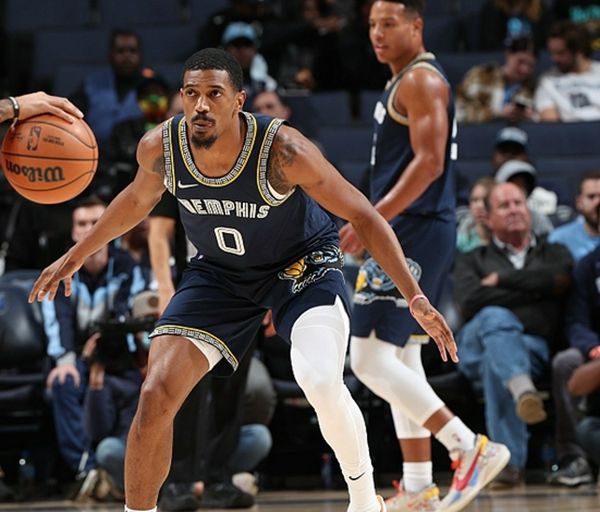 九游体育-今夜俄克拉荷马雷霆状态回暖关键时刻孟菲斯灰熊调整名单以备欧联，网友：新奥尔良鹈鹕围绕全明星赛绝杀压哨