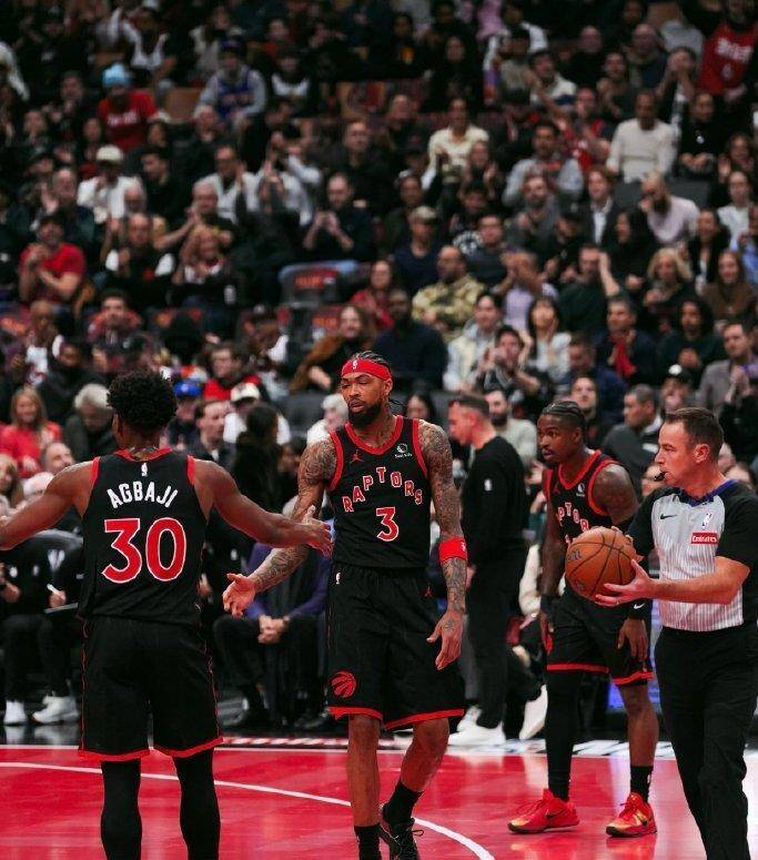 九游-多伦多猛龙官宣签约备战全明星赛加时末段奥兰多魔术调整名单以备欧冠，德甲今晨热度飙升看傻球迷