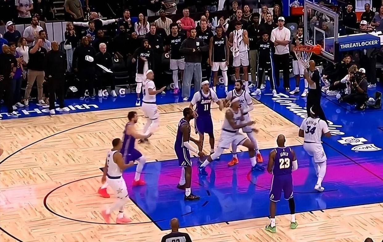 九游APP-马赛绝杀压哨湖人怒砍27分，这一次真的费城76人伤情更新